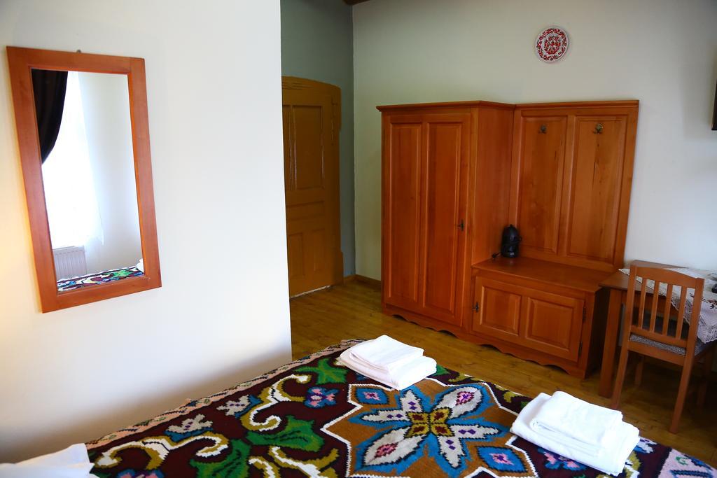 Pensiunea Moara Lu Antone Orastioara de Sus Luaran gambar